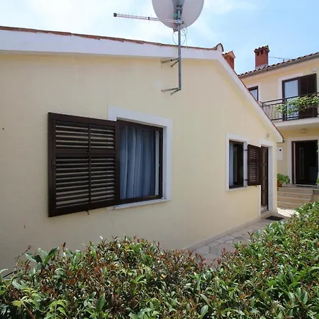 Appartement Andrea Near *